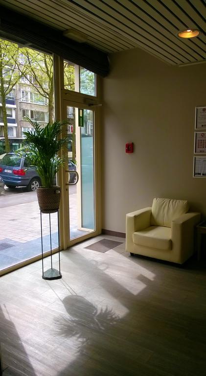 Ambassador Suites Antwerpen Exterior foto