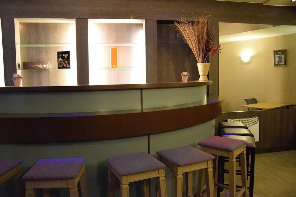 Ambassador Suites Antwerpen Exterior foto