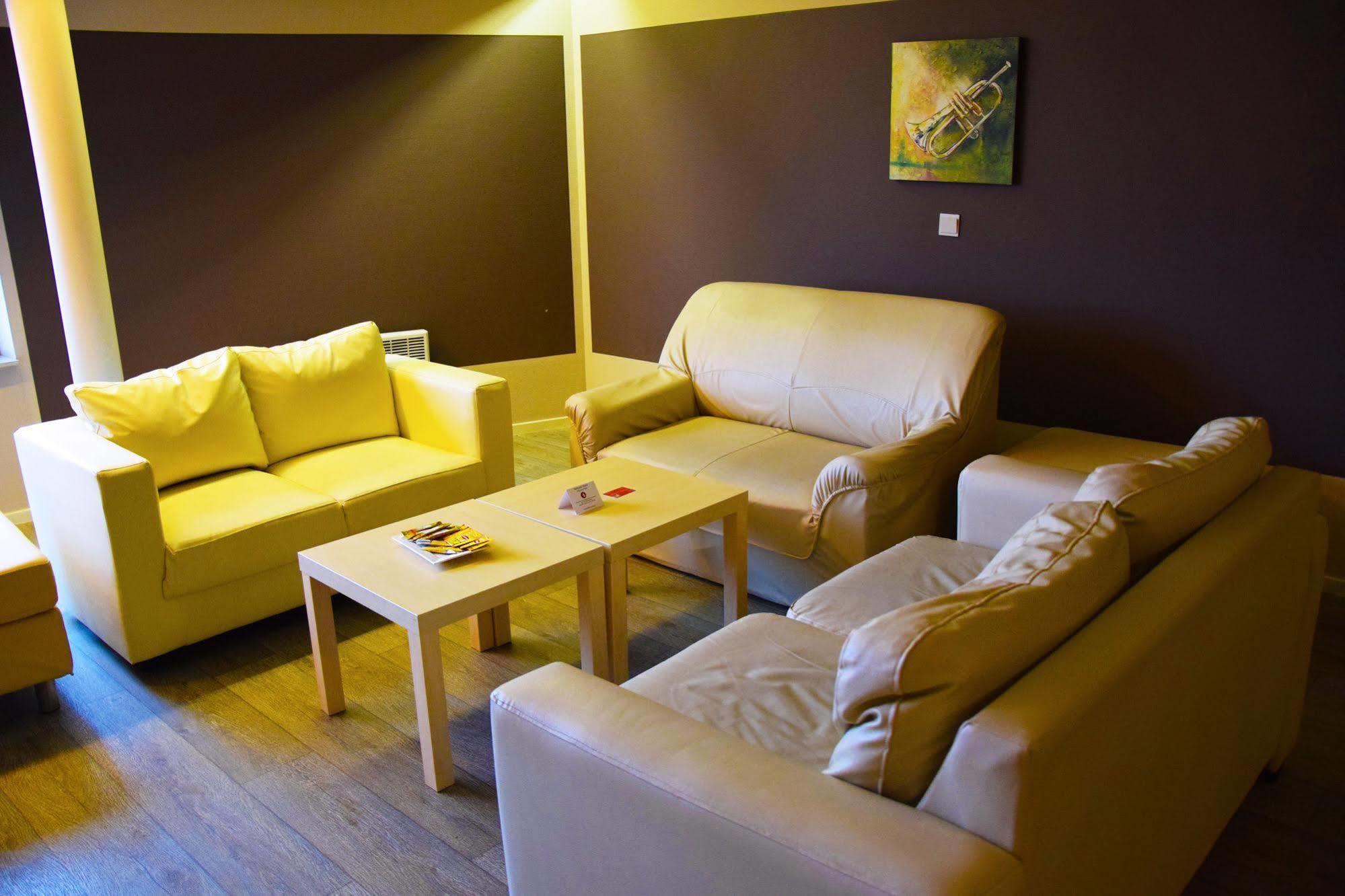 Ambassador Suites Antwerpen Exterior foto