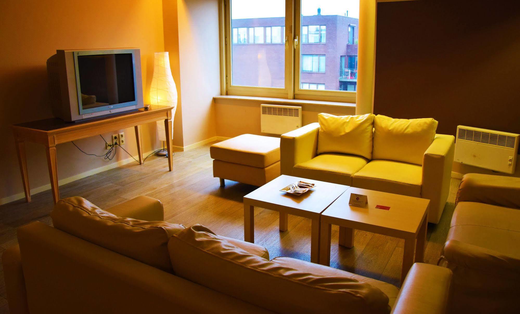 Ambassador Suites Antwerpen Exterior foto